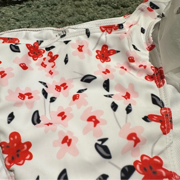 SHEIN Brand New Bikini - Picture 5 of 5